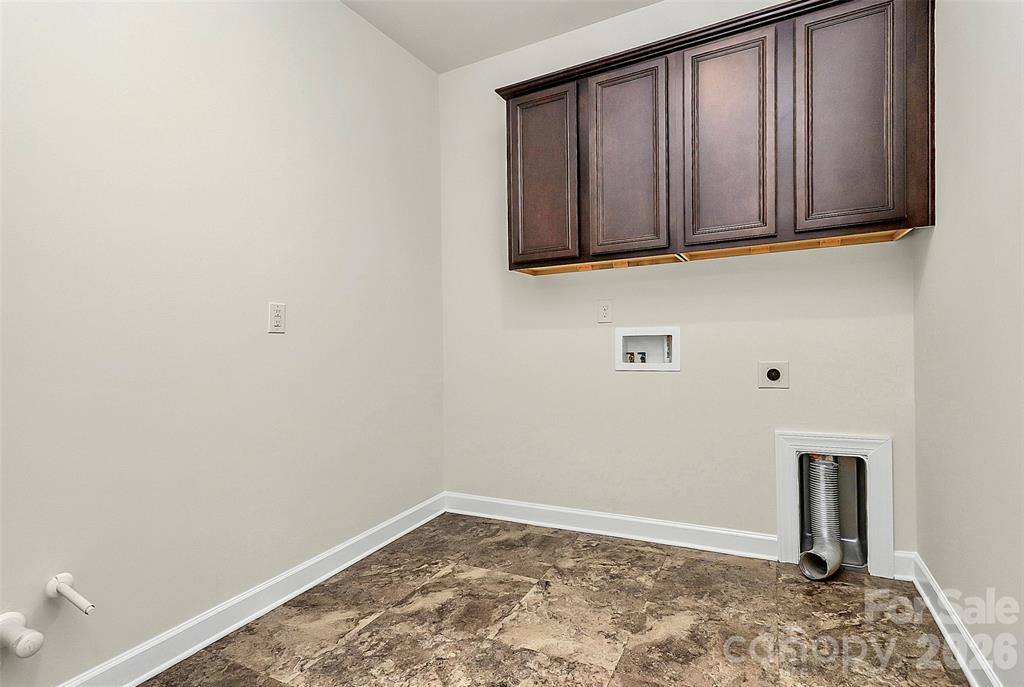 4523 Collinghan Dr.,, Charlotte, NC 28273