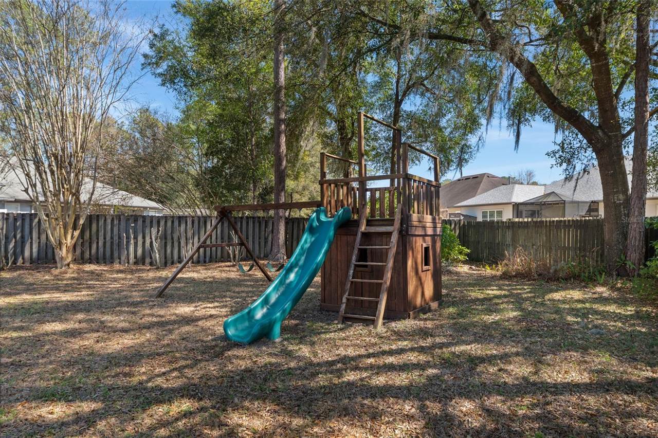 8031 SW 72ND Place, Gainesville, FL 32608
