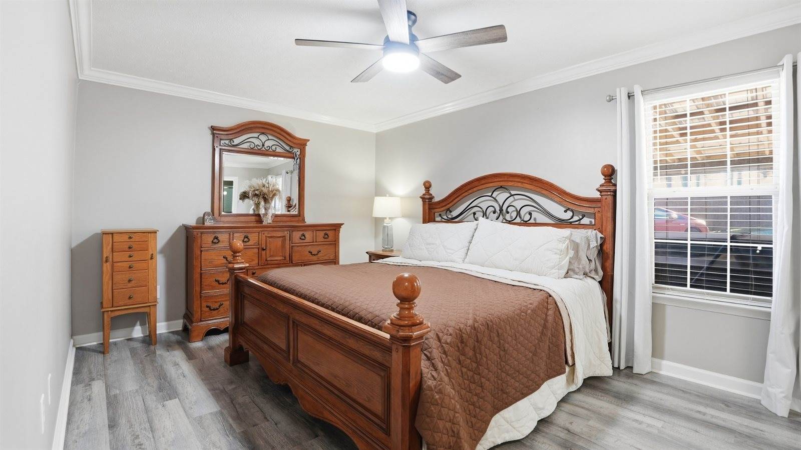 32 McGee Rd, McMinnville, TN 37110