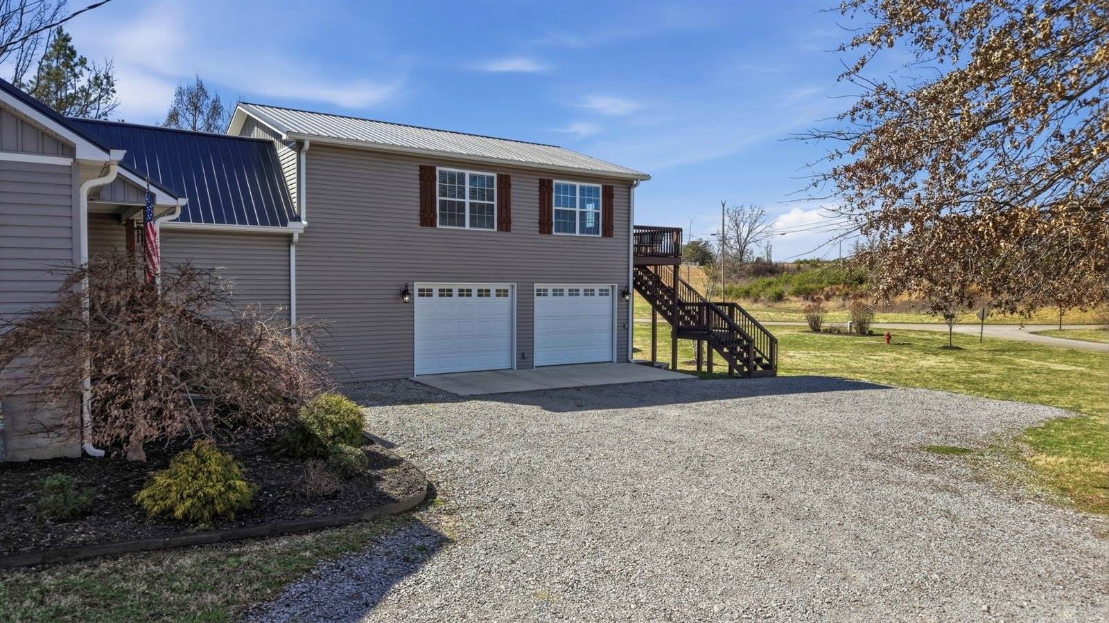 32 McGee Rd, McMinnville, TN 37110