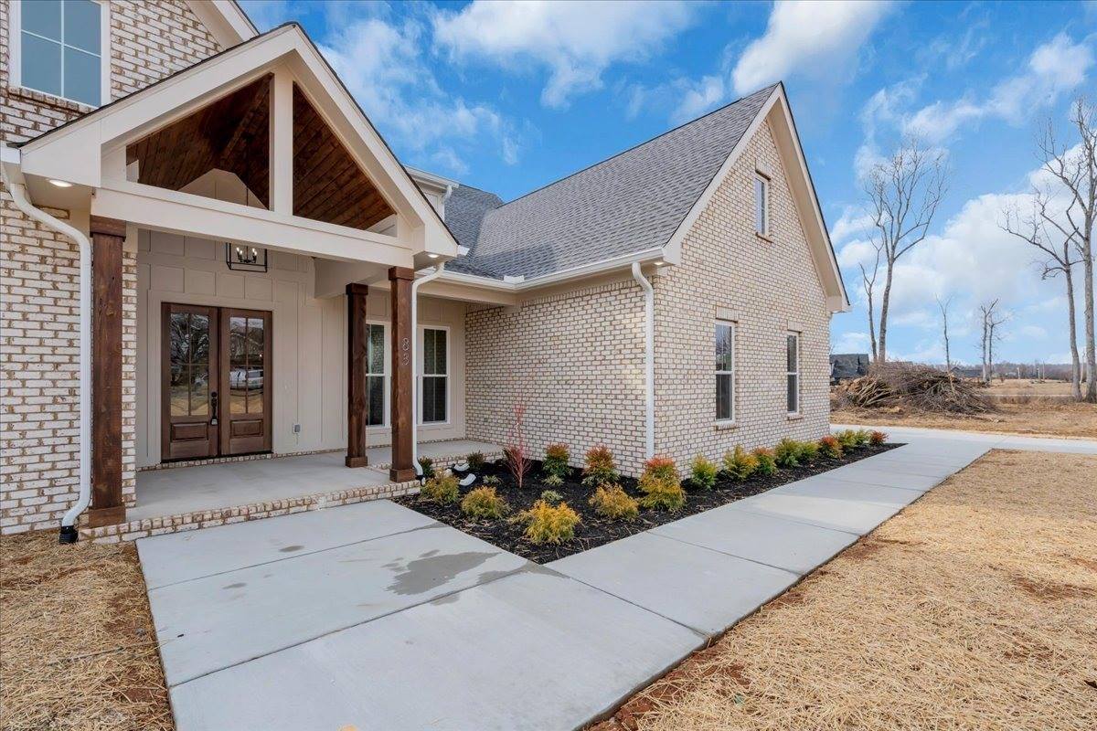 83 Hickory Grove Dr, Morrison, TN 37357