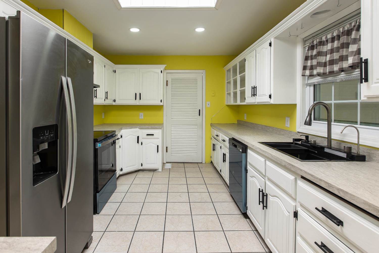 201 North Wilson, Ulysses, KS 67880