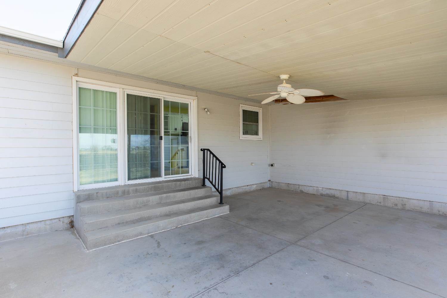 201 North Wilson, Ulysses, KS 67880