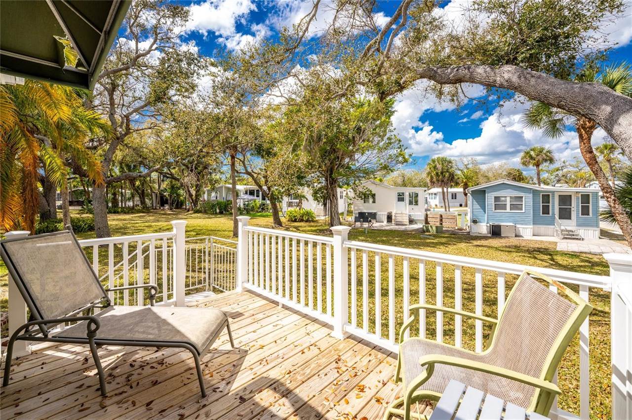 50 Crown Point Drive, Nokomis, FL 34275