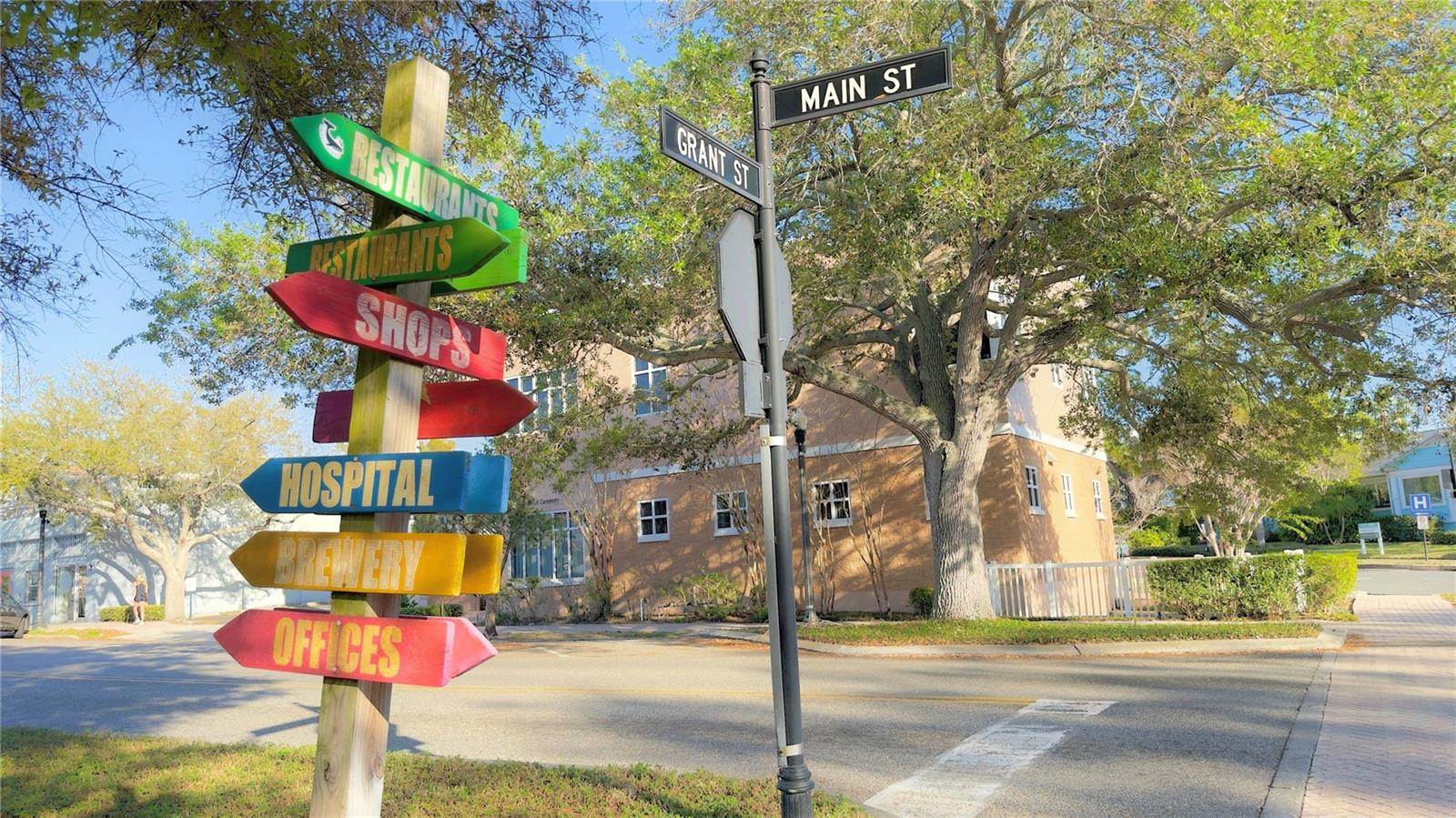 1220 Orange Avenue, Dunedin, FL 34698