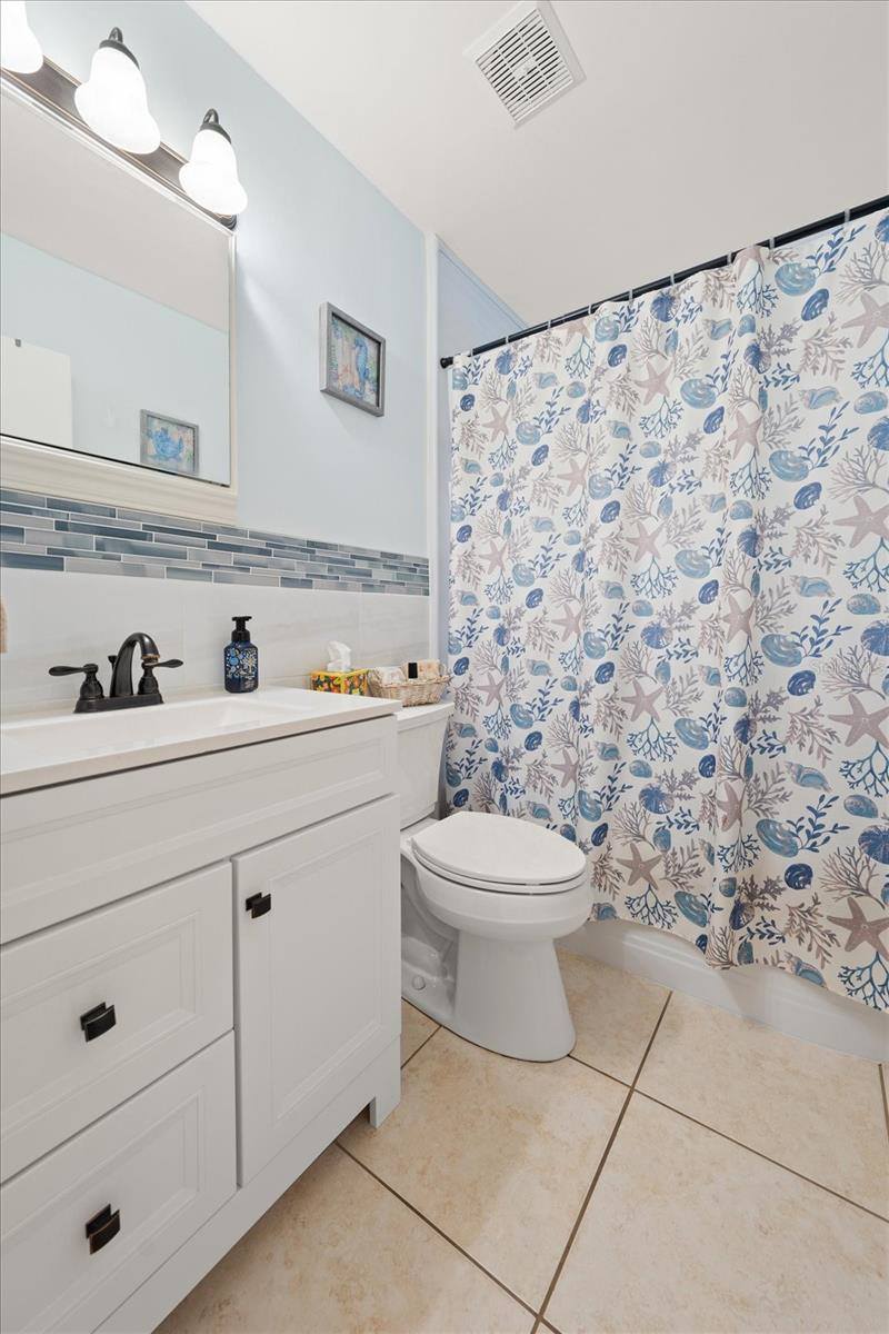 1339 Russell Drive North, Saint Petersburg, FL 33710