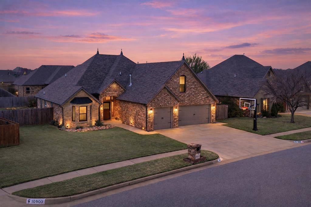 10904 SW 19th Street, Yukon, OK 73099