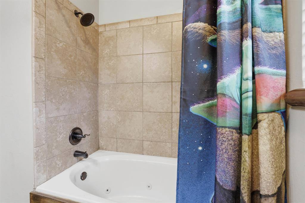 10904 SW 19th Street, Yukon, OK 73099