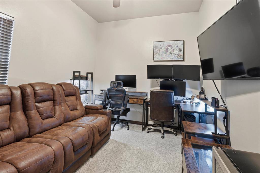 10904 SW 19th Street, Yukon, OK 73099