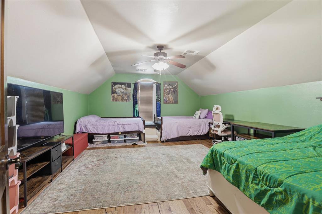 10904 SW 19th Street, Yukon, OK 73099