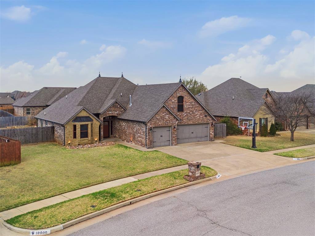 10904 SW 19th Street, Yukon, OK 73099