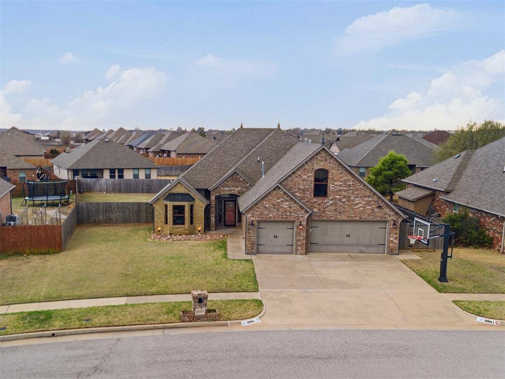 10904 SW 19th Street, Yukon, OK 73099
