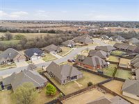 10904 SW 19th Street, Yukon, OK 73099