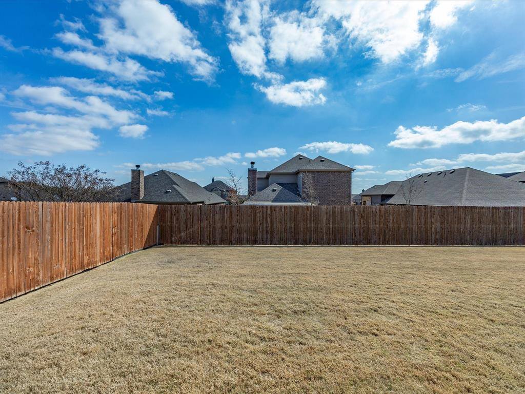 738 Larkspur Lane, Midlothian, TX 76065