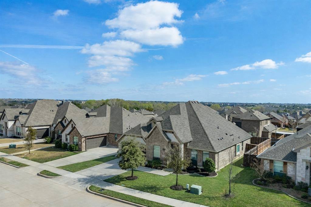 738 Larkspur Lane, Midlothian, TX 76065