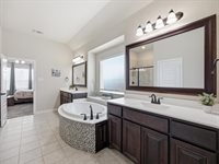 738 Larkspur Lane, Midlothian, TX 76065