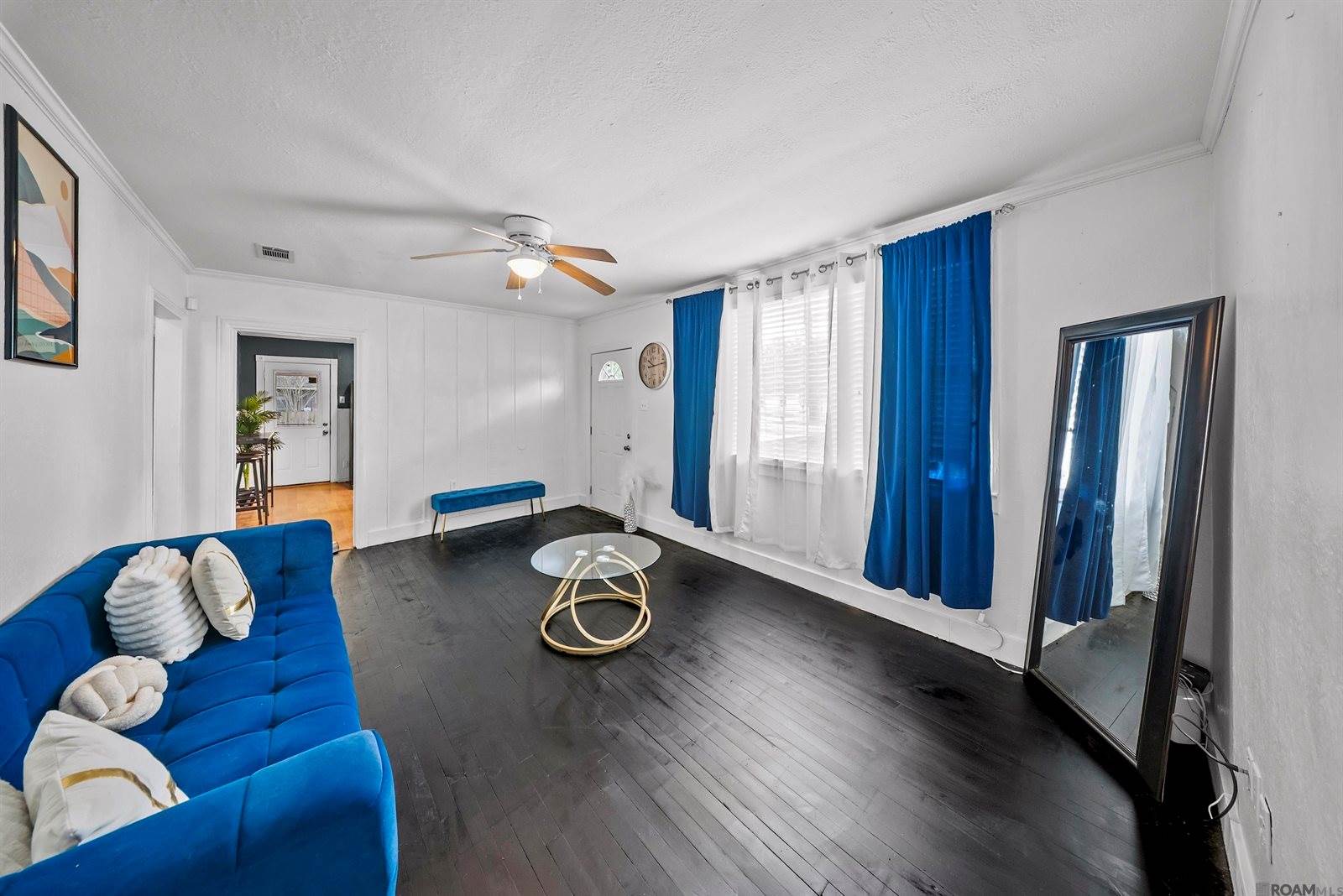 10423 Red Oak Dr, Baton Rouge, LA 70815