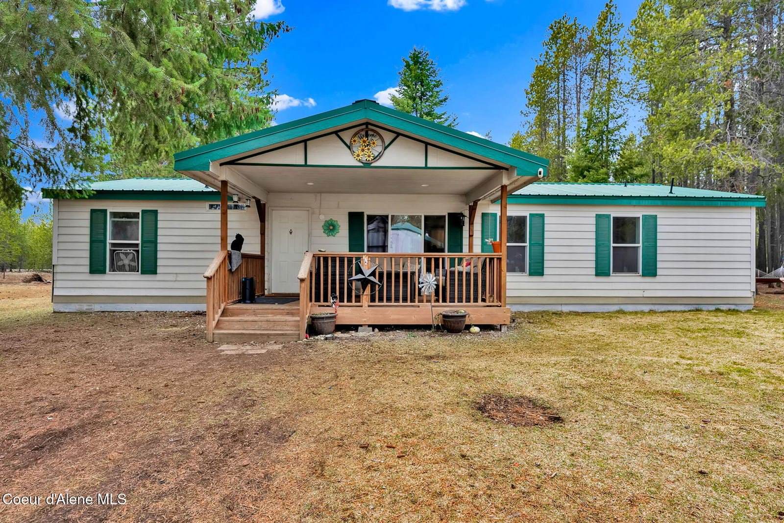 2489 Clagstone Rd, Spirit Lake, ID 83869