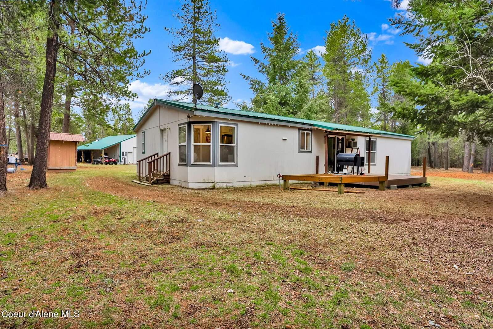 2489 Clagstone Rd, Spirit Lake, ID 83869