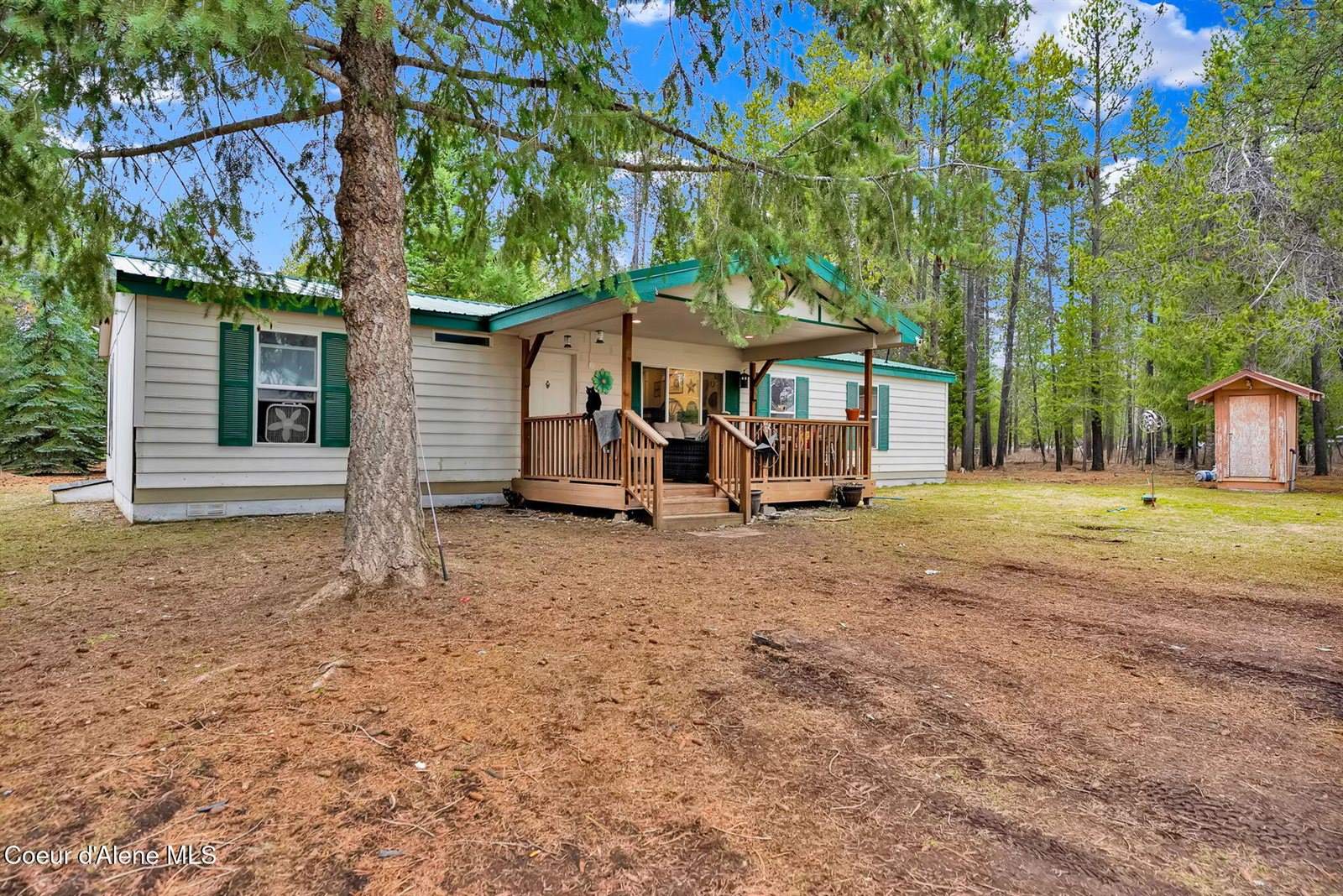 2489 Clagstone Rd, Spirit Lake, ID 83869