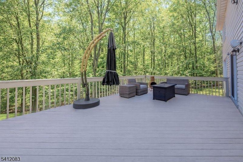 49 Heritage Ct, Randolph Township, NJ 07869