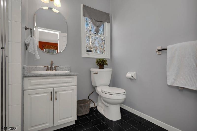 49 Heritage Ct, Randolph Township, NJ 07869