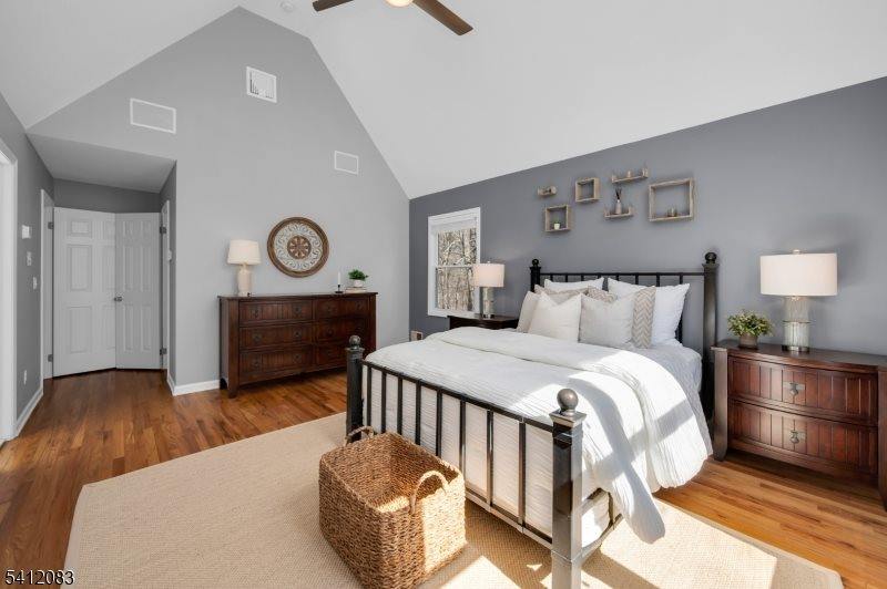 49 Heritage Ct, Randolph Township, NJ 07869