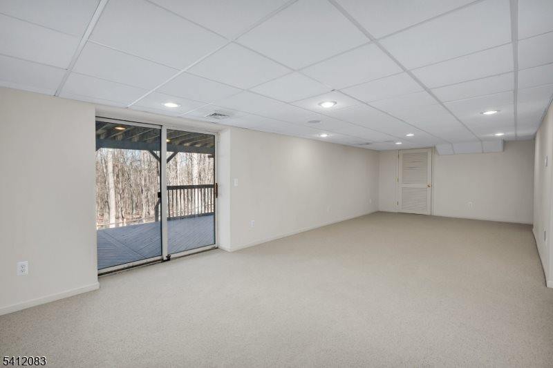 49 Heritage Ct, Randolph Township, NJ 07869