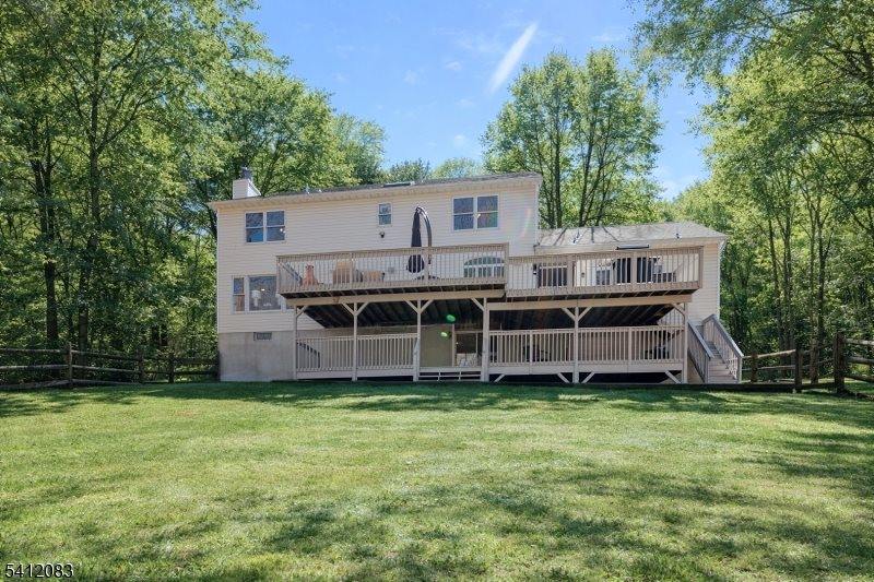 49 Heritage Ct, Randolph Township, NJ 07869