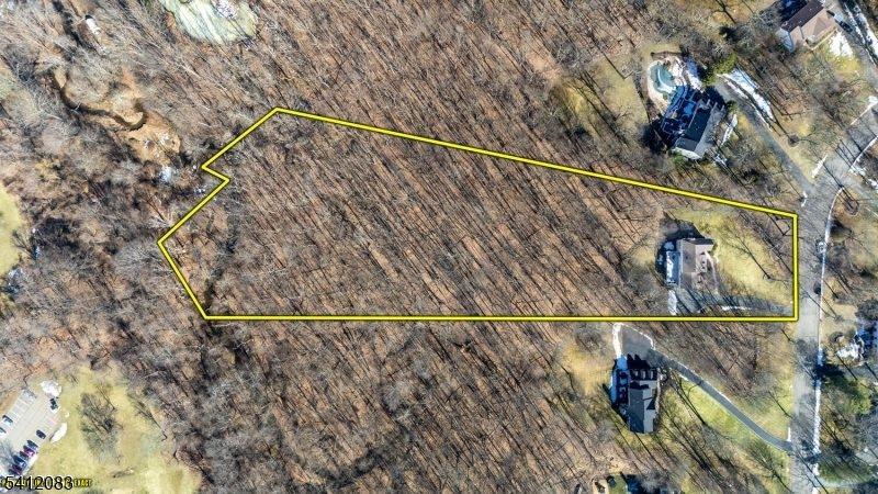 49 Heritage Ct, Randolph Township, NJ 07869