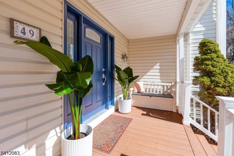 49 Heritage Ct, Randolph Township, NJ 07869