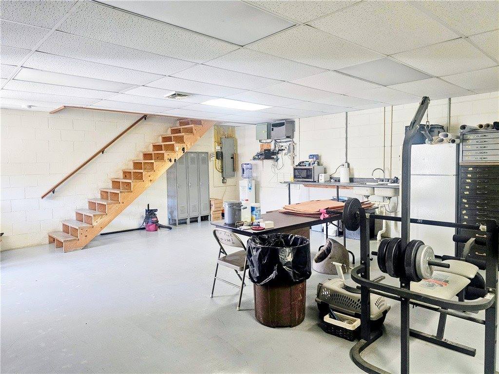 544 Green Tree Road, Kittanning Township, PA 16201