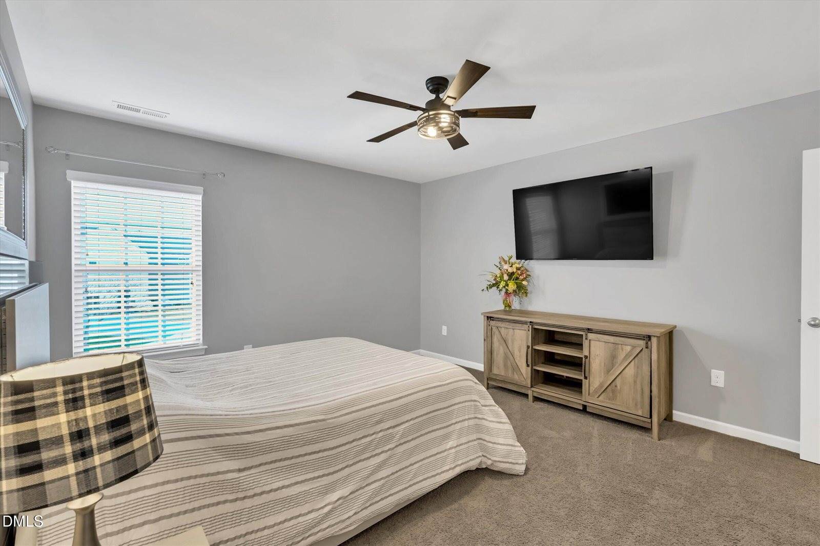 100 North Great White Way, Clayton, NC 27527