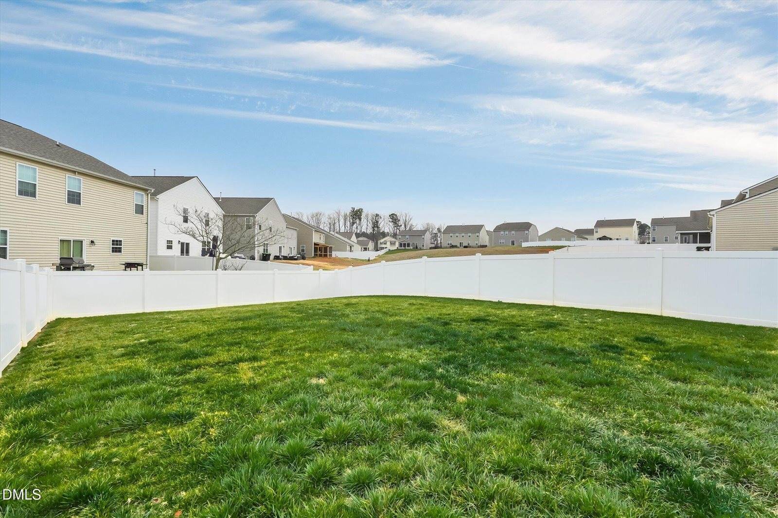 100 North Great White Way, Clayton, NC 27527