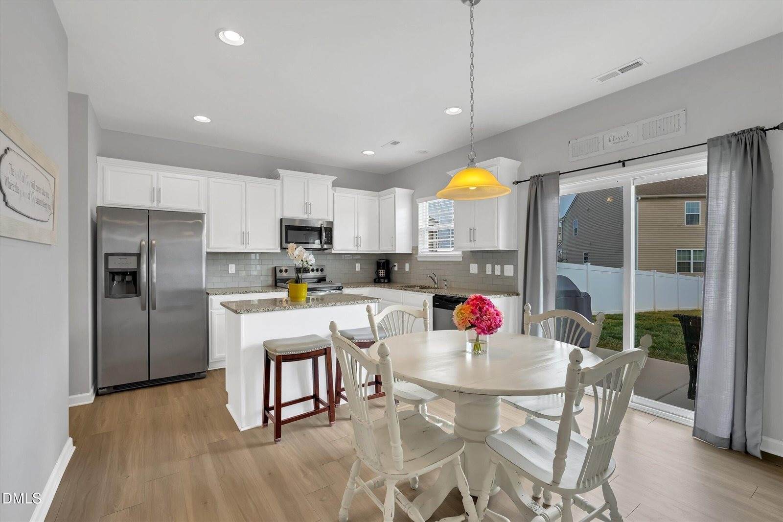 100 North Great White Way, Clayton, NC 27527