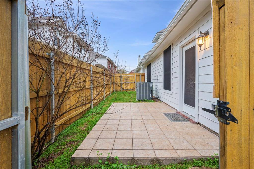 1606 Fable Lane, College Station, TX 77845