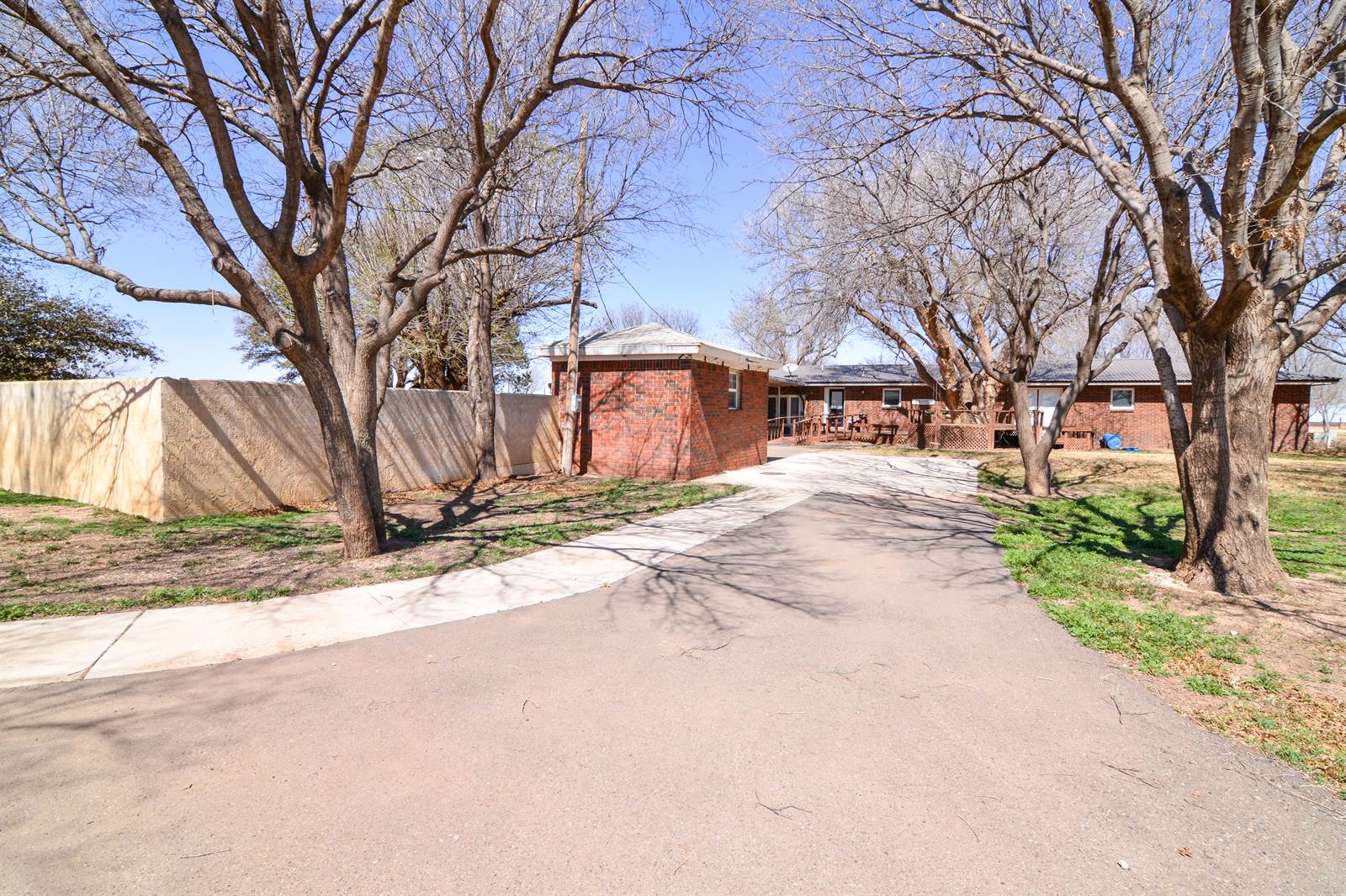 2511 FM 211, Wilson, TX 79381