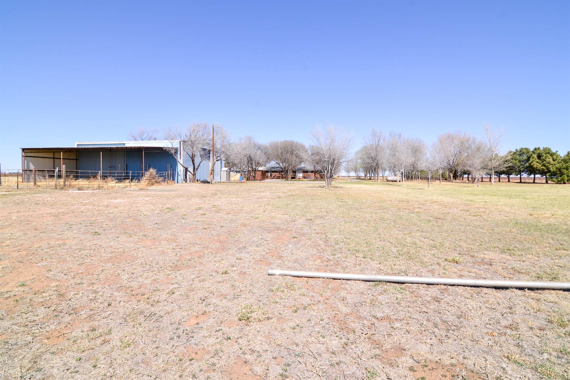 2511 FM 211, Wilson, TX 79381