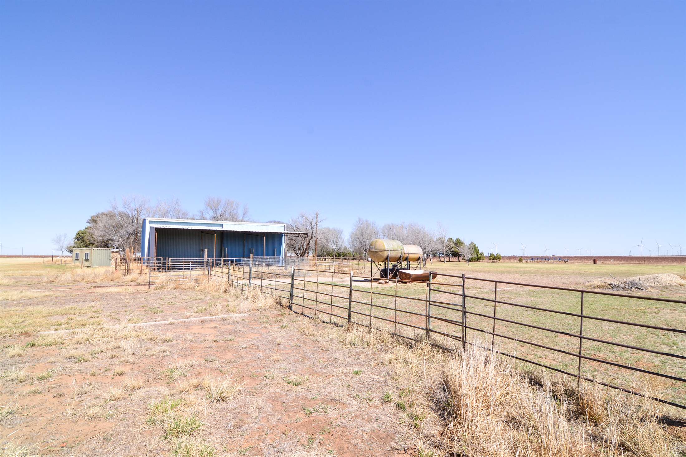 2511 FM 211, Wilson, TX 79381