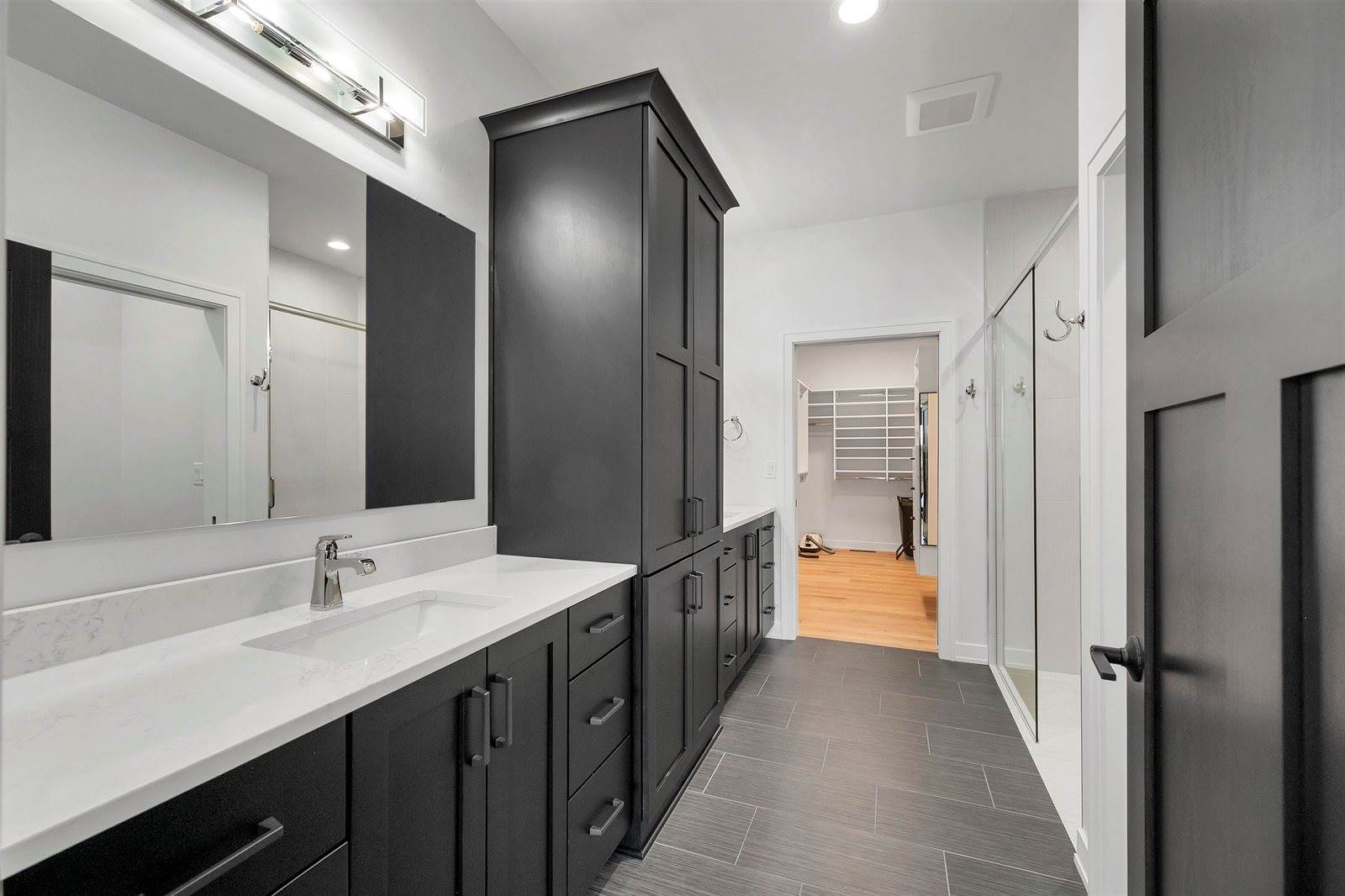 396 Aldon Circle, Green Bay, WI 54304