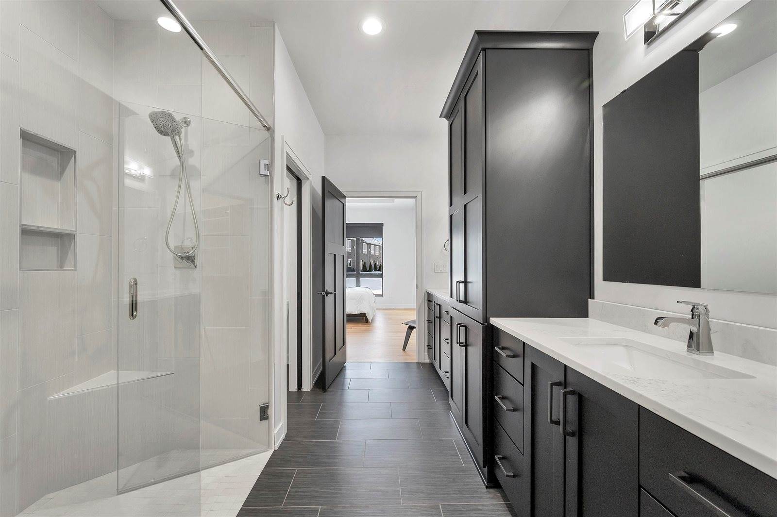 396 Aldon Circle, Green Bay, WI 54304