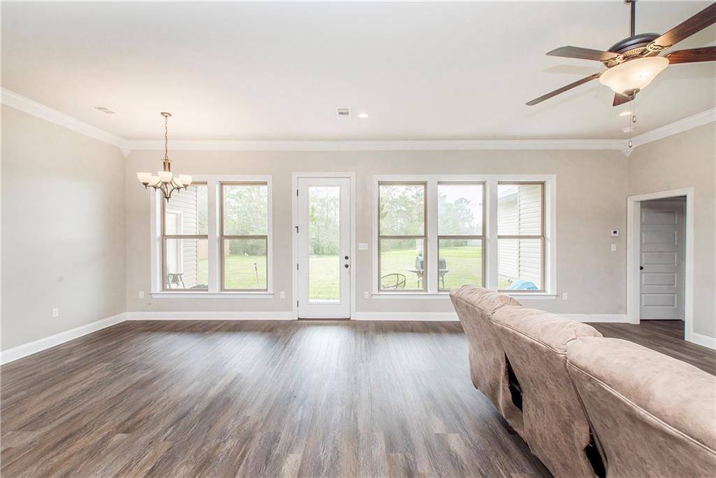 18382 Red Wolf Trail, Loranger, LA 70446