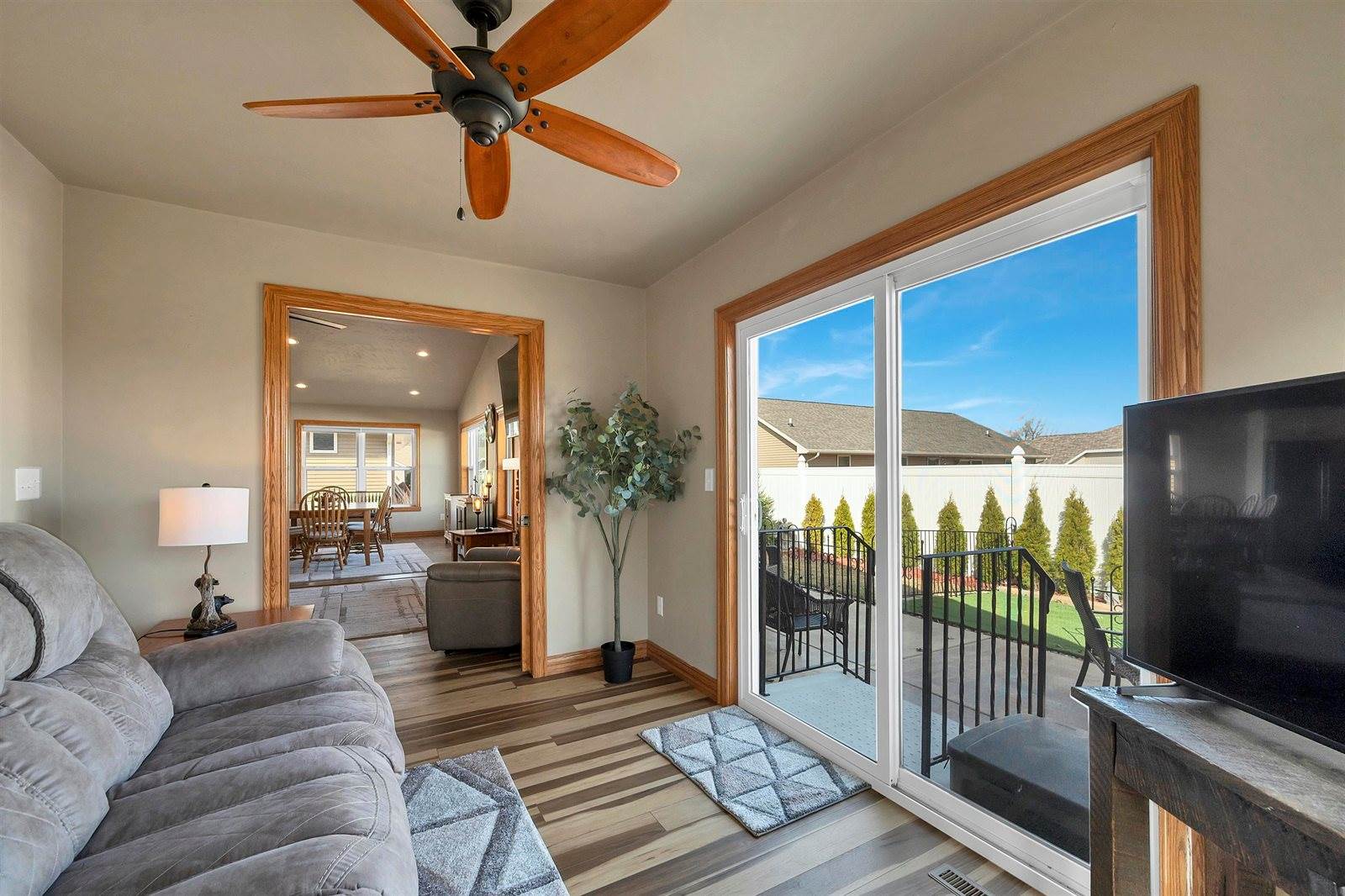 3865 Meunier Lane, Green Bay, WI 54311