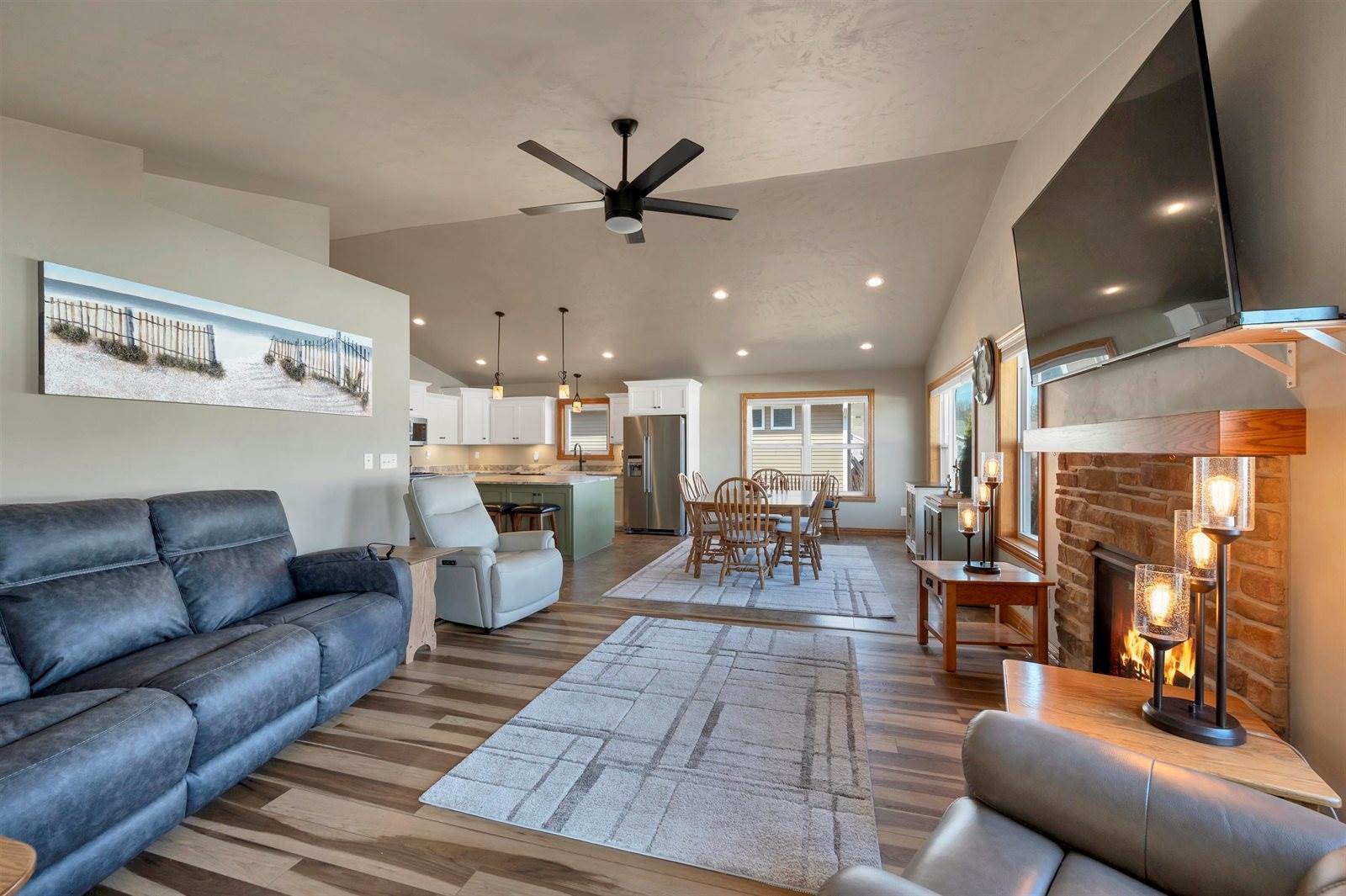 3865 Meunier Lane, Green Bay, WI 54311