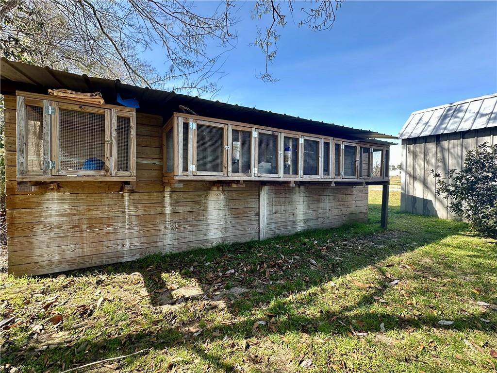 29748 Clinton Threeton Drive, Albany, LA 70711