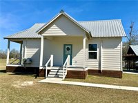 29748 Clinton Threeton Drive, Albany, LA 70711