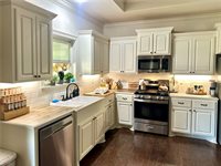 29748 Clinton Threeton Drive, Albany, LA 70711