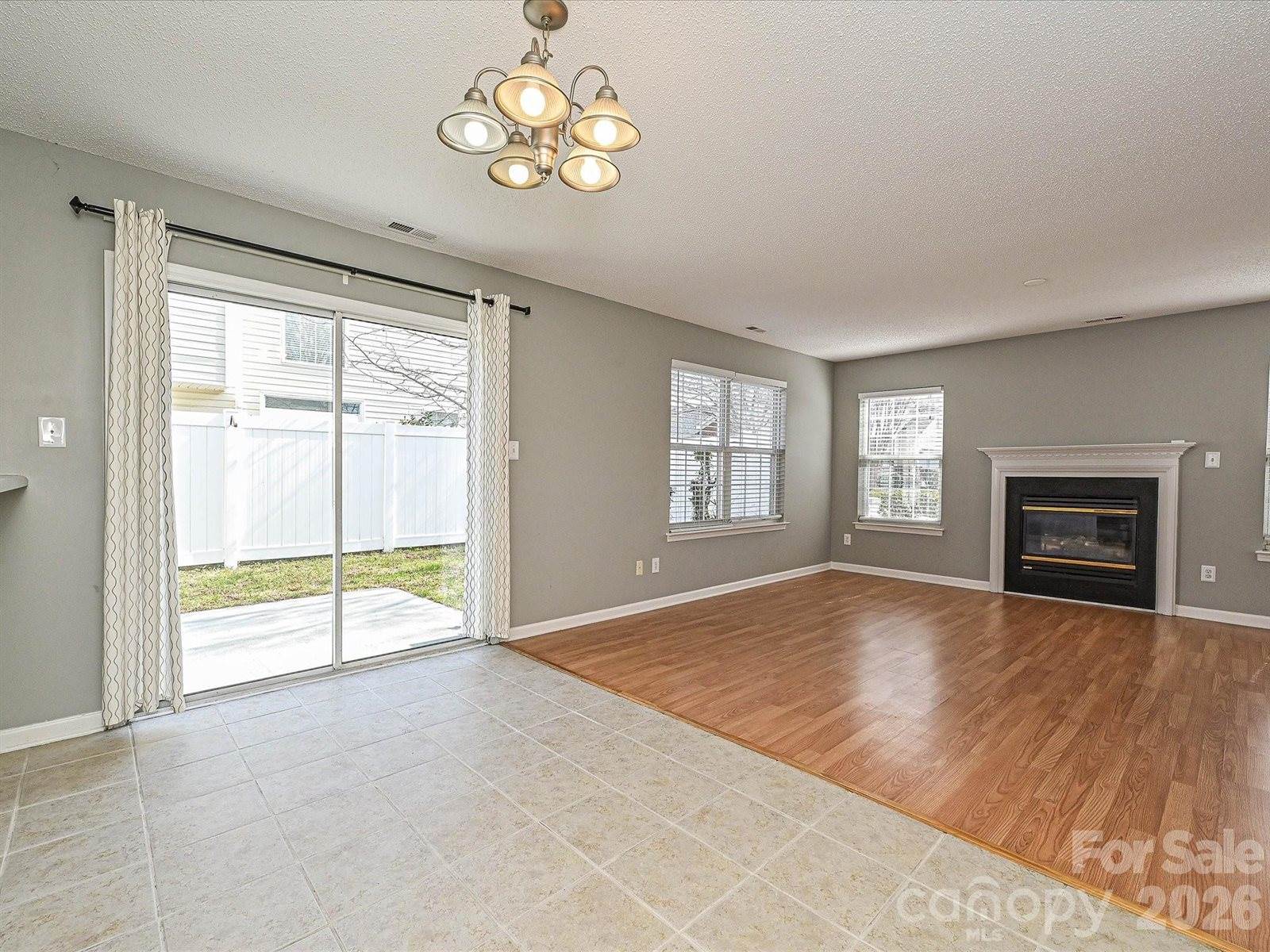 8627 Meadowmont View Drive, Charlotte, NC 28269