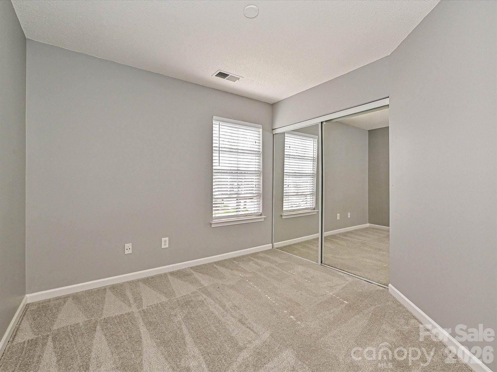 8627 Meadowmont View Drive, Charlotte, NC 28269