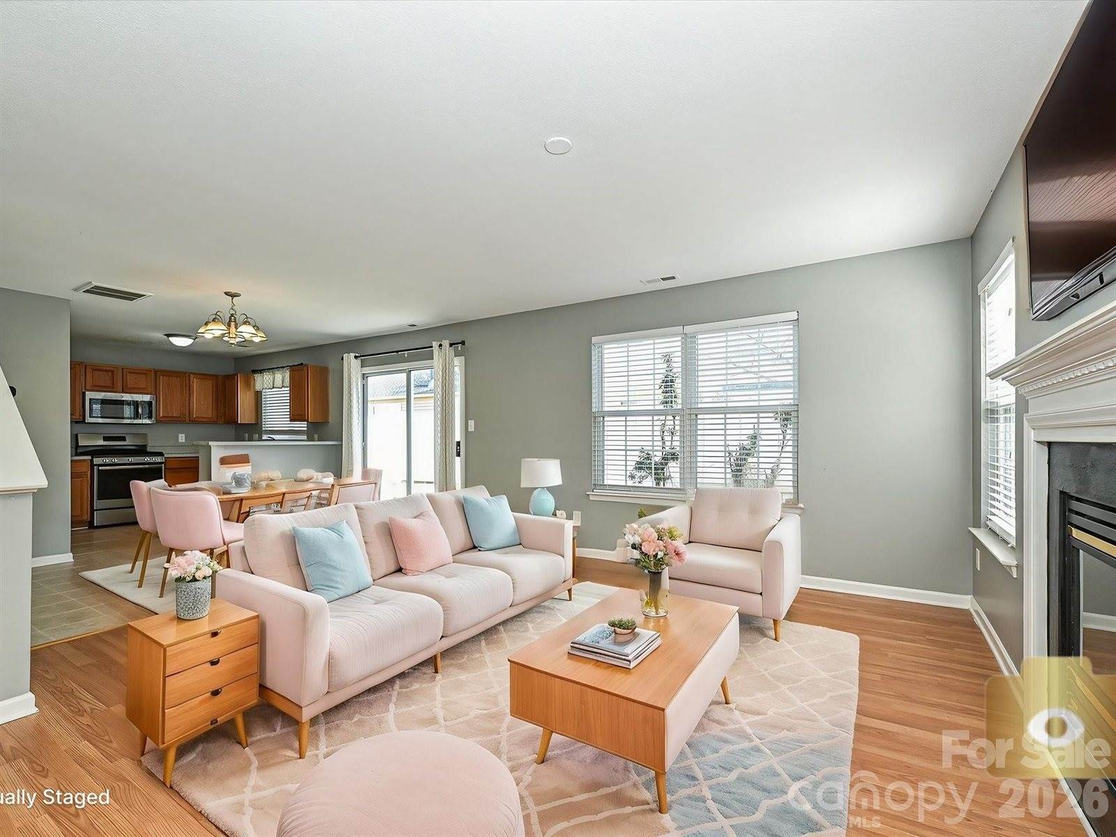 8627 Meadowmont View Drive, Charlotte, NC 28269